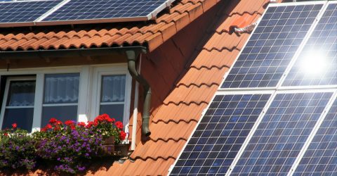 3 Reasons Why You Should NOT DIY Your Solar Panel Installation